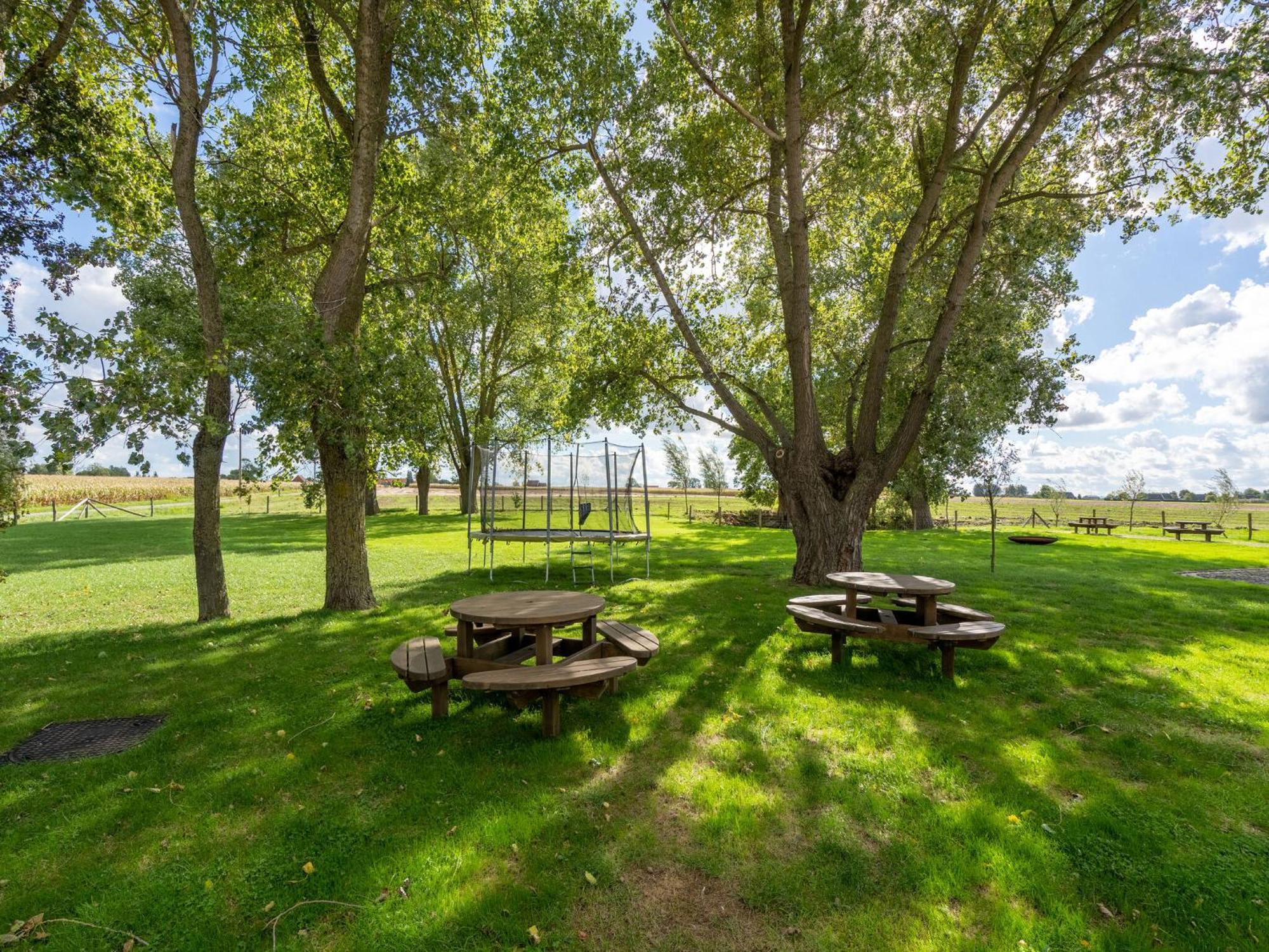 Spacious Holiday Home With Pond In Poperinge Roesbrugge-Haringe Dış mekan fotoğraf